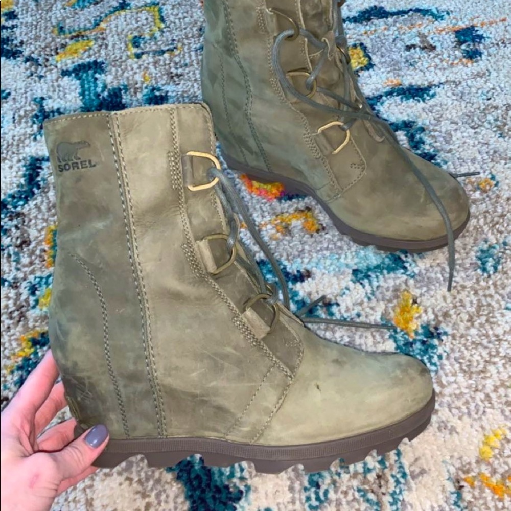 Sorel wedges